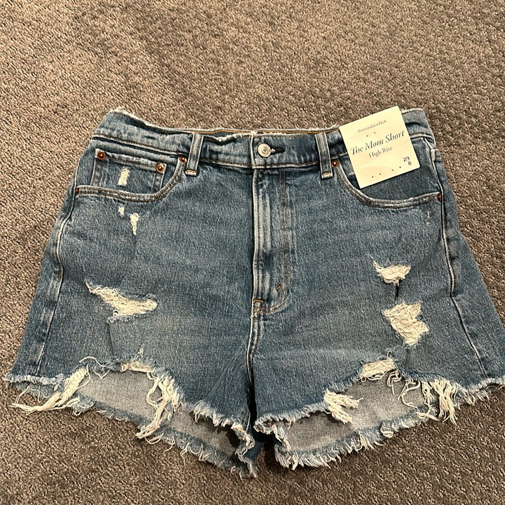 Abercrombie & Fitch The Mom Short